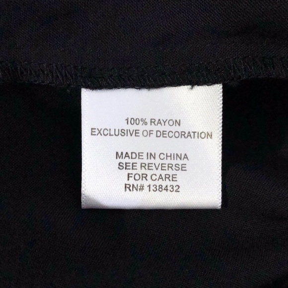 Modcloth Black White Embroidered Halloween Skull Collar Sleeveless Blouse Top S - Picture 3 of 7